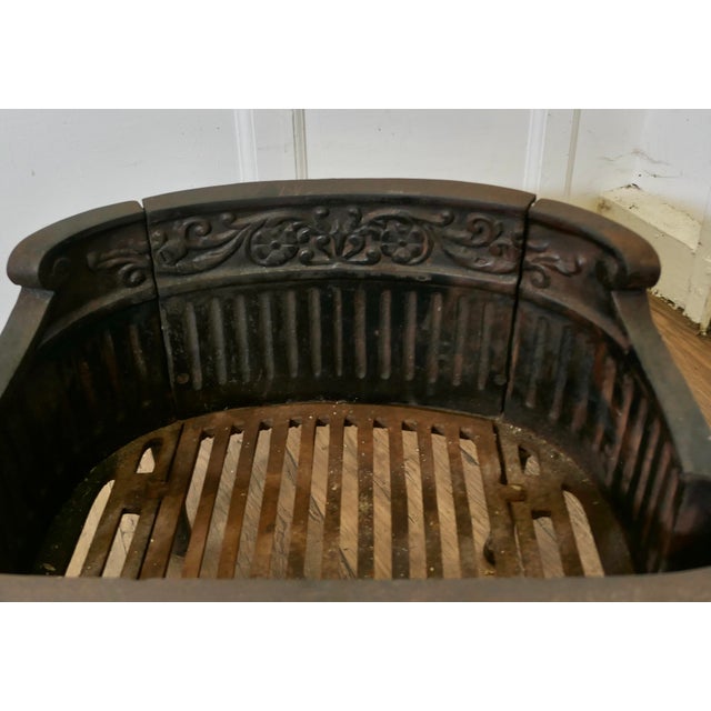 Large Free Standing Fire Grate with Swivel Action Opening For Sale - Image 3 of 10