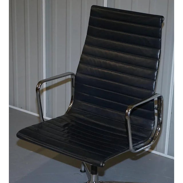 Black Leather Swivel Office Chairs from Vitra For Sale - Image 5 of 18