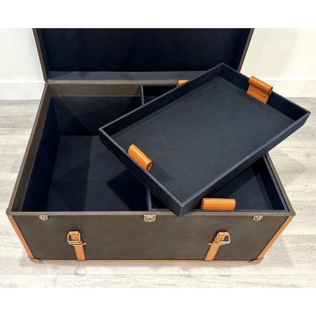 Late 20th Century Ralph Lauren Home Oxford Espresso Canvas & Saddle Leather Luggage Trunk Coffee Table For Sale In Dallas - Image 6 of 10