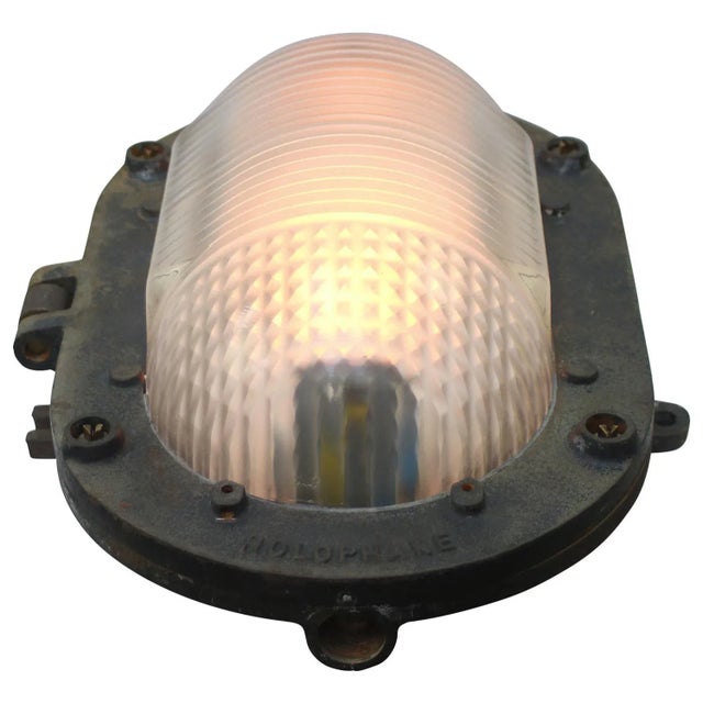 Vintage Industrial French Grey Cast Iron & Frosted Cut Glass Wall Light by Holophane, France For Sale - Image 5 of 8