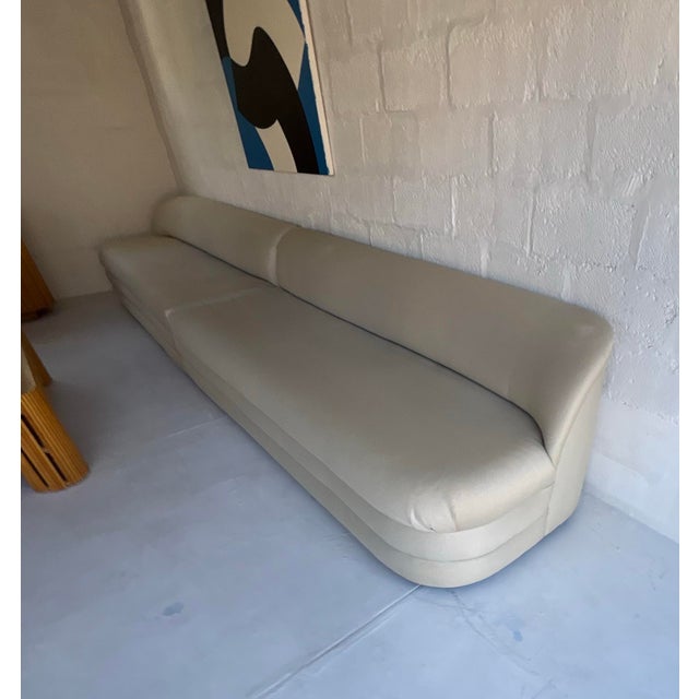 Wood 1990s Vladimir Kagan for Directional Furniture Extra Long Sleek Sofa For Sale - Image 7 of 12
