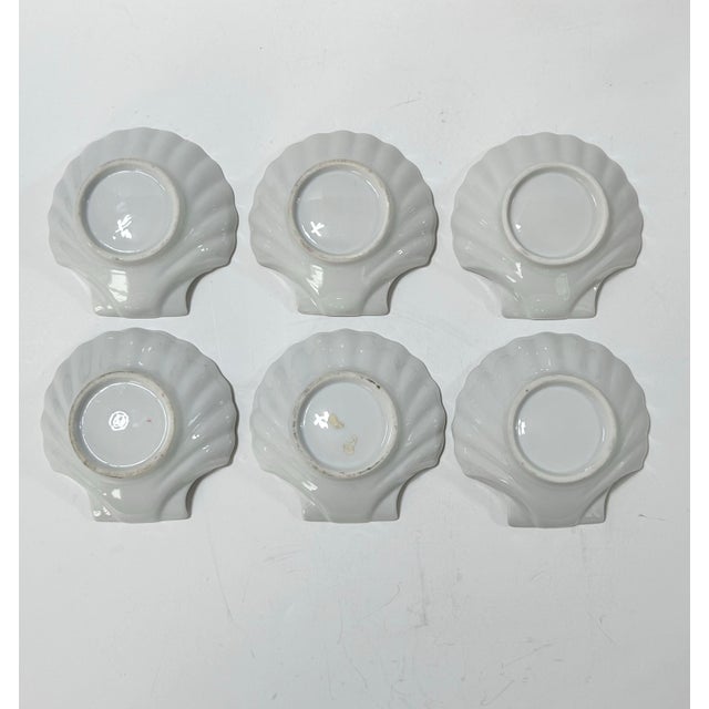 Traditional Vintage Coastal White Porcelain Scallop Shell Appetizer Dishes – Set of 6 For Sale - Image 3 of 5