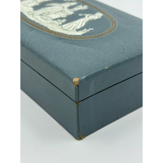 Vintage 1960's Mary Grey Hosiery Deluxe Craft Chicago Box For Sale - Image 4 of 7