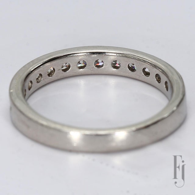 Contemporary Platinum & Channel Set Diamond Ring - Size 5.75 For Sale - Image 3 of 6