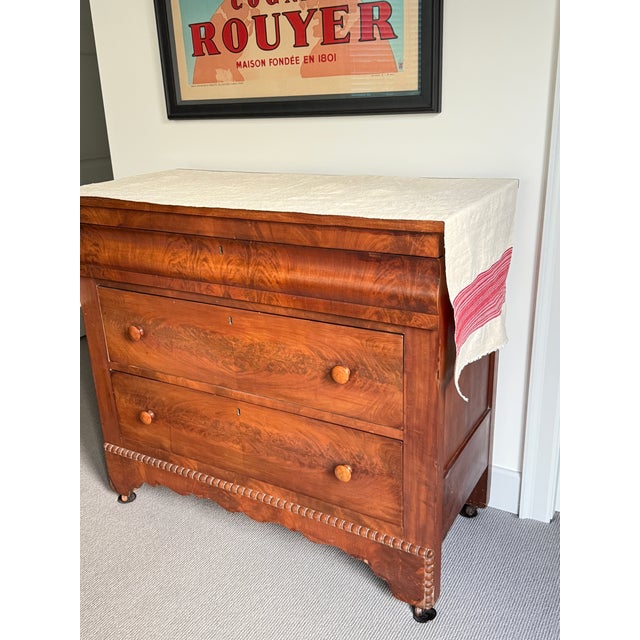 Mid 20th Century Vintage Linen Dresser Scarf or Table Runner For Sale - Image 5 of 6