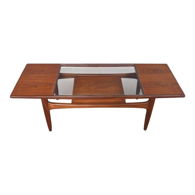 Mid 20th Century Fresco Surfboard Coffee Table in Teak #1 Attributed to G Plan For Sale