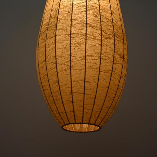 Large Mid-Century Italian Beige Teardrop Cocoon Pendant attributed to Castiglioni, 1960s For Sale - Image 11 of 13