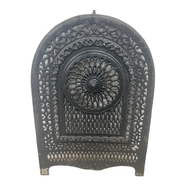 19th C Victorian Cast Iron Fireplace Cover – 17.5w X 24"h New Orleans French Quarter Salvage For Sale