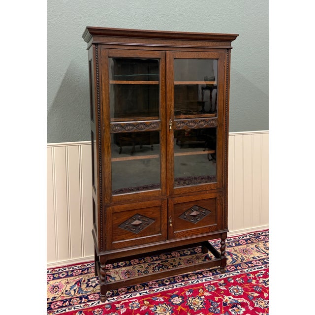 Antique English Bookcase Bookshelf Cabinet Double Door Barley Twist Oak c.1930s For Sale - Image 14 of 17