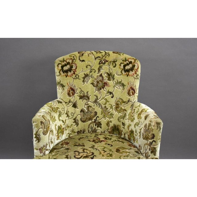 Wood Queen Anne Walnut Armchairs, 1920, Set of 4 For Sale - Image 7 of 10
