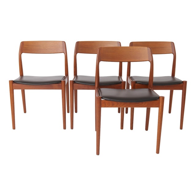 Mid-Century Modern Danish Teak Dining Chairs by Scantic Møbelværk, 1960s, Set of 4 For Sale