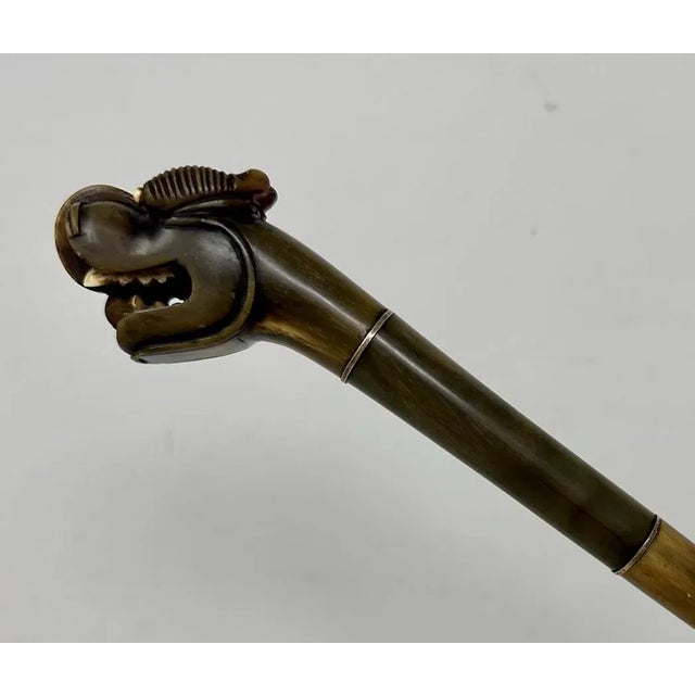 Antique Asian Chinese Horn Dragons Head Victorian Vintage Walking Stick Cane For Sale - Image 6 of 12