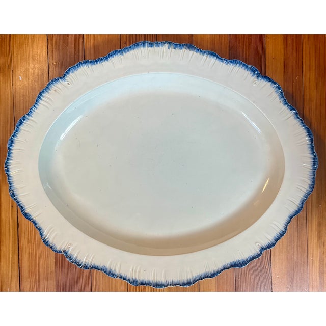 Large Antique 18th Century English George III Creamware Blue Shell Edge or Feather Edge Oval Platter Circa 1790 For Sale In New York - Image 6 of 9