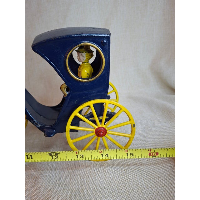 1920s Antique Cast Iron Kenton Cabriolet Hansom Cab Carriage Toy - Original Figures For Sale - Image 5 of 18