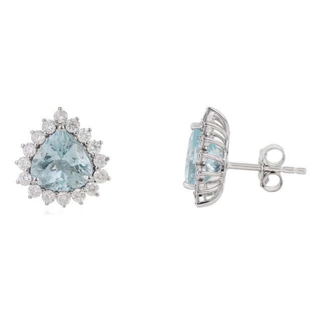 1900th Century Inspired 18k Gold Trillion Aquamarine Earrings With Diamonds, 3.55ct- A Pair For Sale