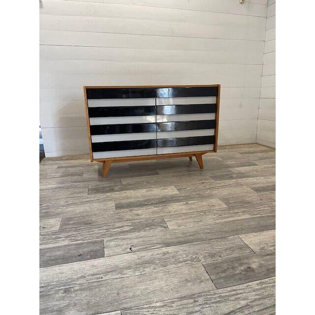 Model U-453 Chest of Drawers from Jiri Jiroutek, 1965 For Sale - Image 9 of 9