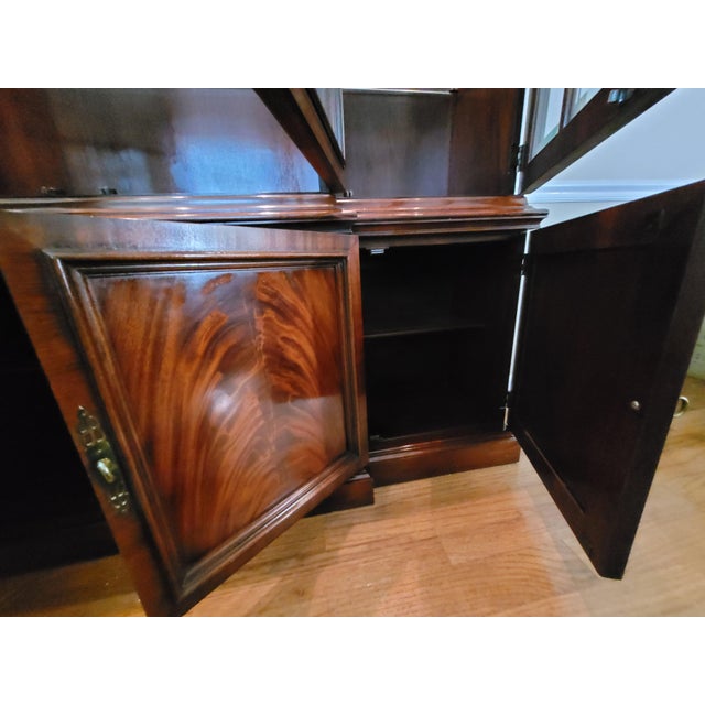 Brown Georgian Style Two Piece Mahogany Breakfront For Sale - Image 8 of 18