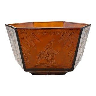 Vintage Art Deco Amber “Kingfisher” Glass Bowl by Sherdley, England, Circa 1930s For Sale