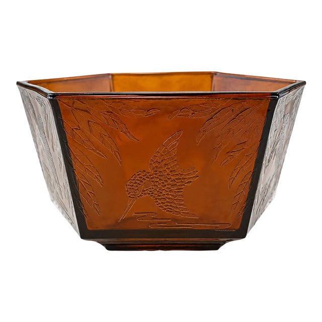 Vintage Art Deco Amber “Kingfisher” Glass Bowl by Sherdley, England, Circa 1930s For Sale