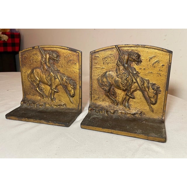 Native American Pair of Antique Gold Gilded Iron Indian on Horse Equestrian Ride Home Bookends For Sale - Image 3 of 9