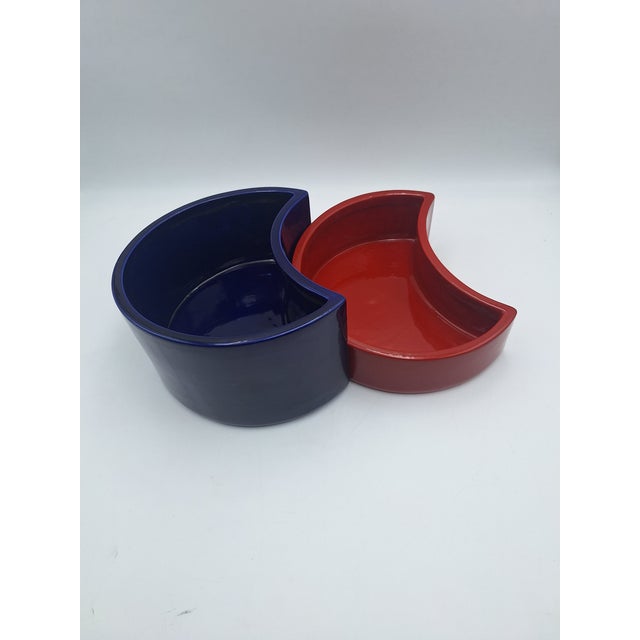 Paint Vintage V-Bol Vases in Glazed Clay by Zaven for Zanotta, 1990s, Set of 2 For Sale - Image 7 of 15