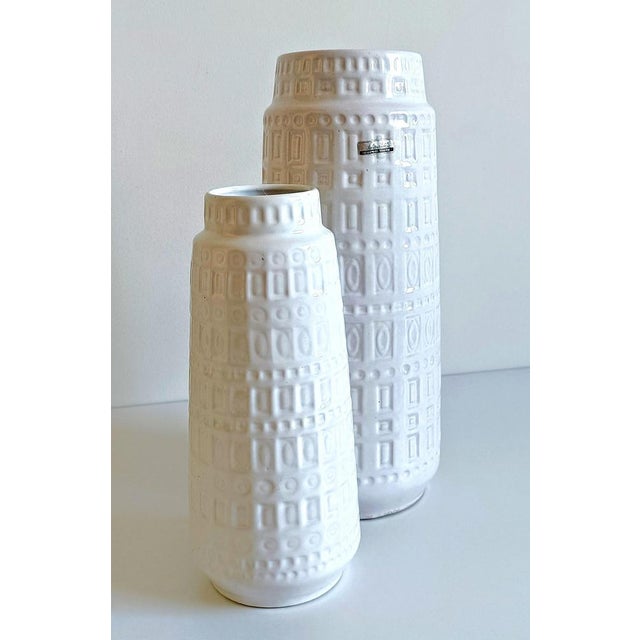 Mid-Century Modern West German White Glazed Ceramic Vases by Scheurich, 1950s, Set of 2 For Sale - Image 15 of 17