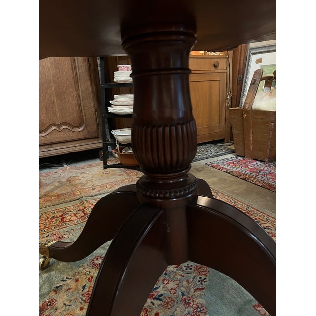 Early 20th Century Mahogany Regency 78" Round Dining Table For Sale In Dallas - Image 6 of 10