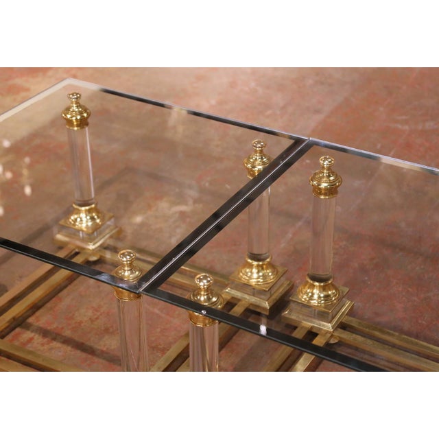 Hollywood Regency Pair of Mid-Century French Hollywood Regency Acrylic and Brass Side Tables For Sale - Image 3 of 7