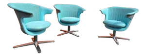 Blue Steelcase I2i Lounge Chairs - Set of 3
