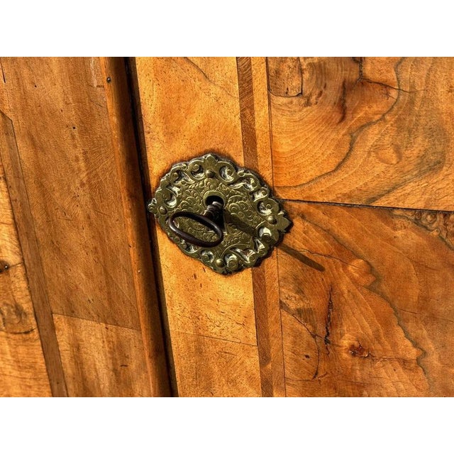 William & Mary Cabinet in Walnut For Sale - Image 13 of 18