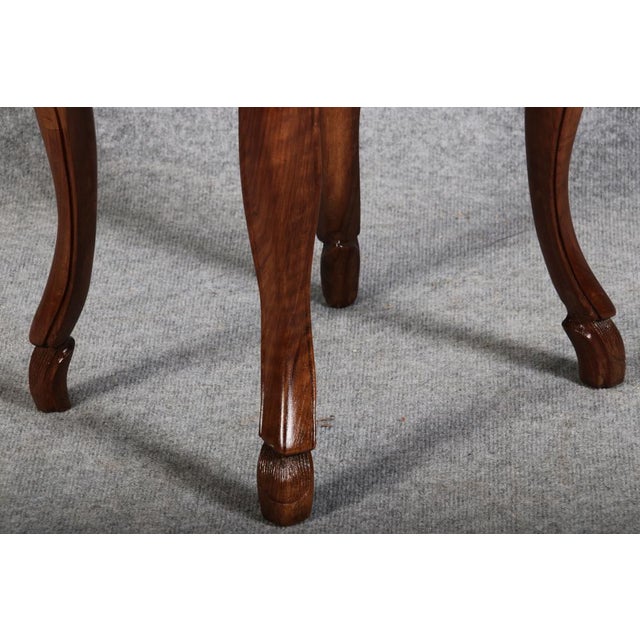 Antique Baroque Rococo Side Table in Walnut, 1750 For Sale - Image 6 of 18