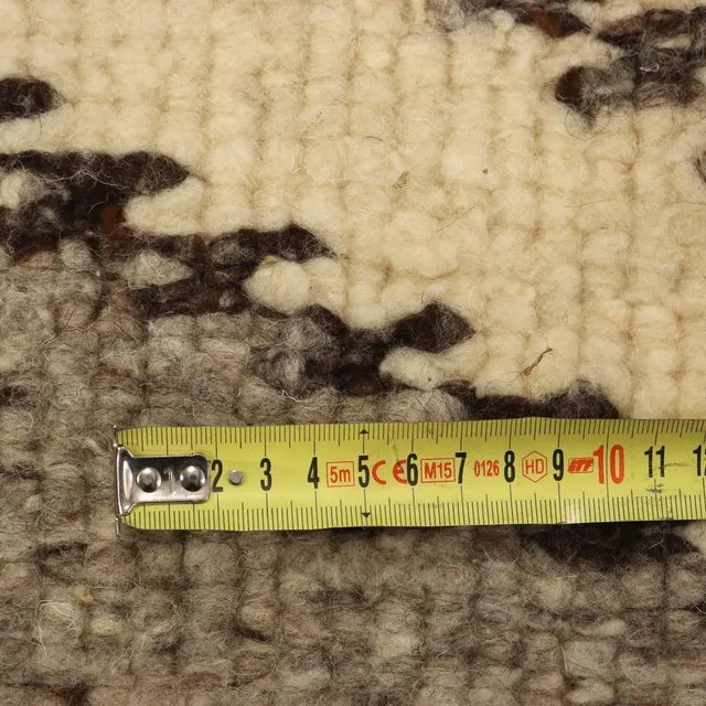 Wool Blend Rug, Italy, 20th Century For Sale - Image 9 of 11