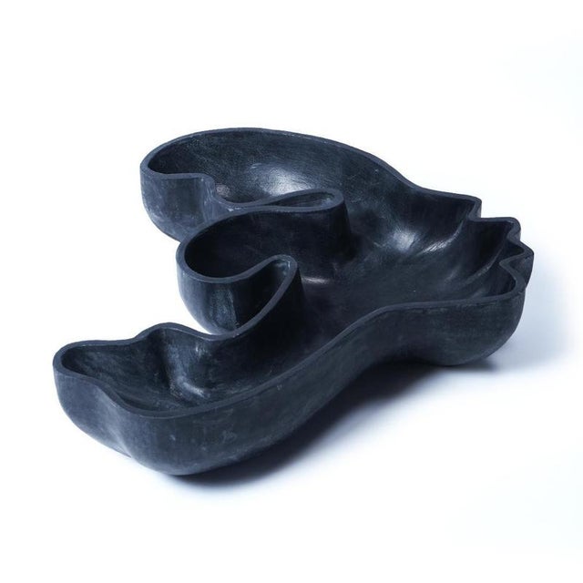 Kiss Woman Black Marble Recipient by Jean Pascal Levy-Trumet Limited Edition. Dimensions: D 42 x W 42 x H 10 cm....