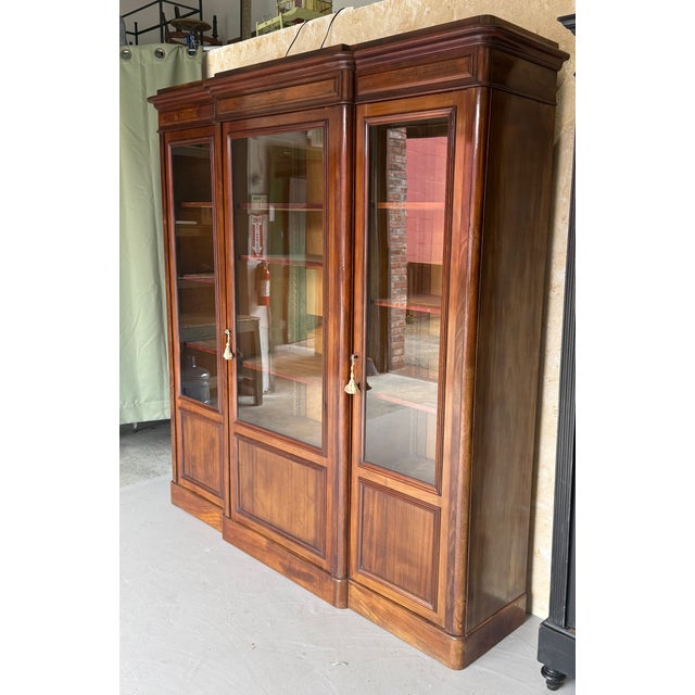 Brown French Late 19th Century Mahogany Three-Door Glass Bookcase With Original Glass & Keys For Sale - Image 8 of 16