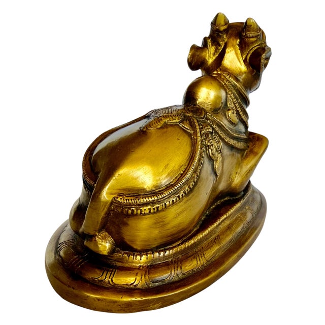 1950s 1950s Mid Century South Indian Brass Statue of Shiva's Bull Nandi Metal Antique For Sale - Image 5 of 14