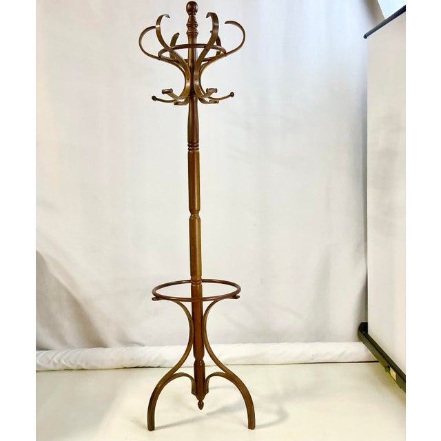 This Bentwood Thonet Style Coat and Hat Rack is timeless and always sought after. This one is from the Mid-Century and...