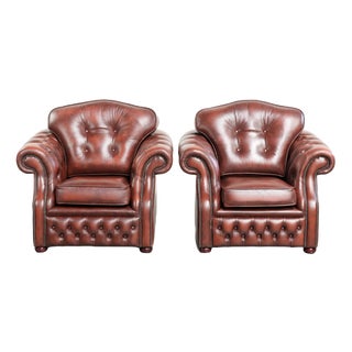 Vintage Chesterfield Cowhide Armchairs in Warm Brown Color, Set of 2 For Sale