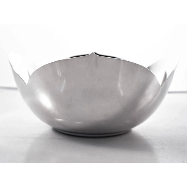 Considered one of the greatest silversmith, Tiffany & Company hollowware is known for its chic designs and its heavy...