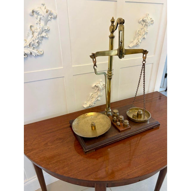 Goldenrod Antique Victorian Apothecary Balance Scales in Brass and Mahogany with Weights from Day & Millward, 1880, Set of 10 For Sale - Image 8 of 14