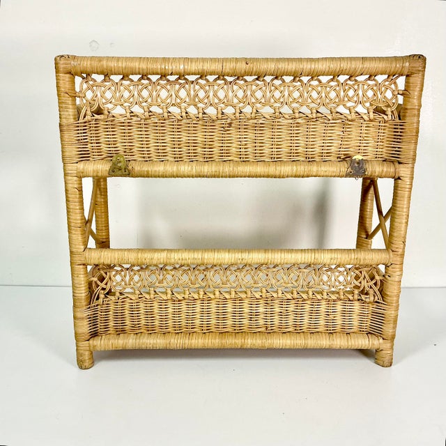 Mid 20th Century Mid-Century Boho Chic Coastal Arts & Crafts Double Knot Loop Wicker Wall Shelf For Sale - Image 5 of 16