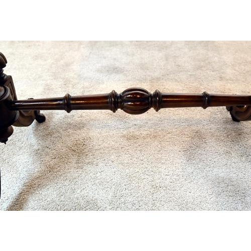 Antique Victorian Writing Table in Walnut, 1880s For Sale - Image 10 of 11