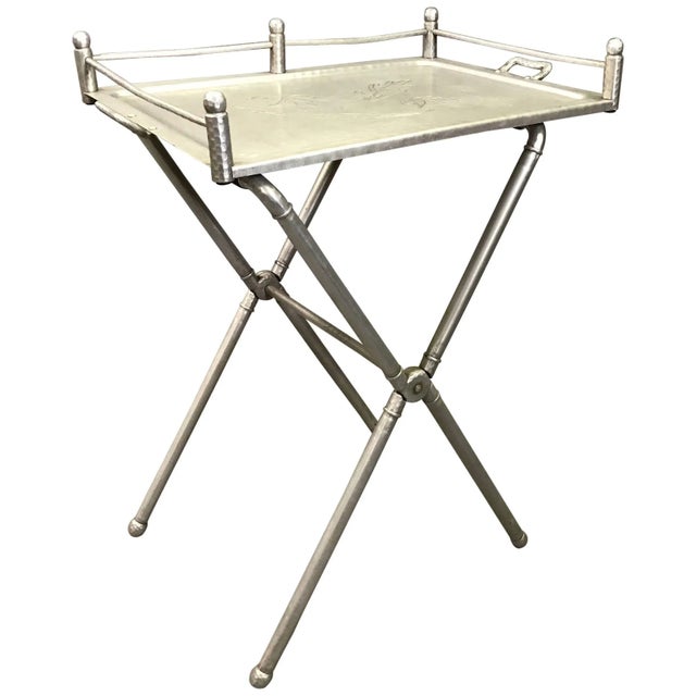 Silver 1940s Hollywood Regency Mary Wright for Everlast Metal Products Brushed Aluminum Folding Tray Table For Sale - Image 8 of 8
