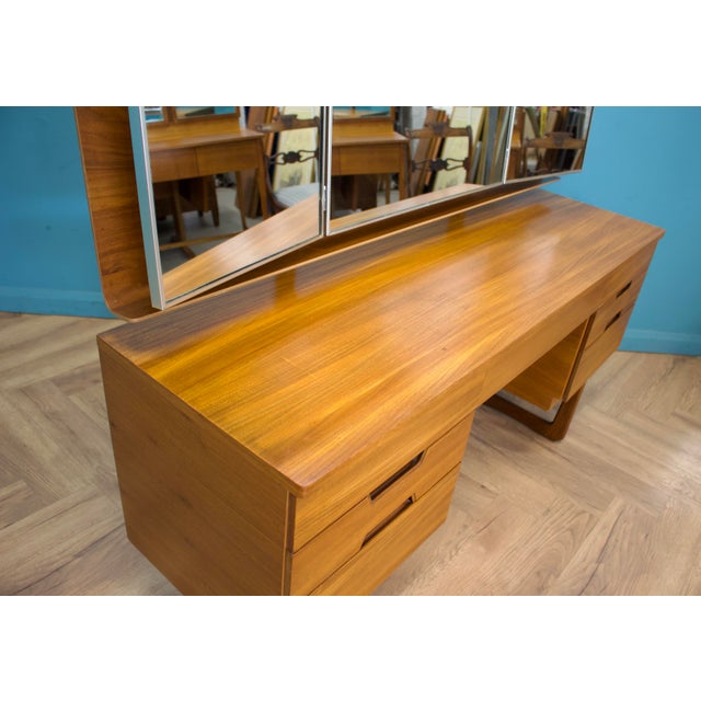 Vintage Teak Dressing Table from Uniflex, 1960s For Sale - Image 6 of 12