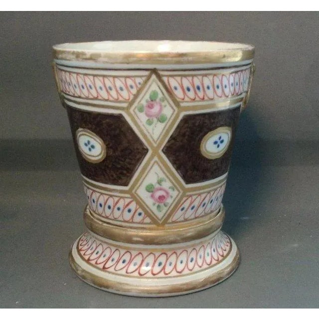 Traditional Early 19th Century English Regency Coalport Porcelain Church Gresley Pattern Root Pot or Cachepot Vase Planter For Sale - Image 3 of 9