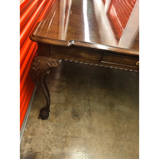 Henredon Henredon Rittenhouse Square Dining Table For Sale - Image 4 of 9