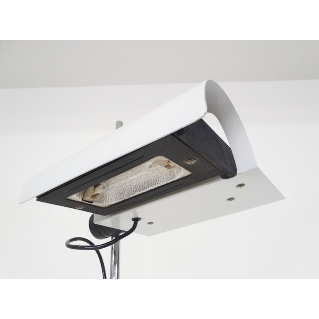 White Metal Floor Lamp, Italy, 1980s For Sale - Image 11 of 14