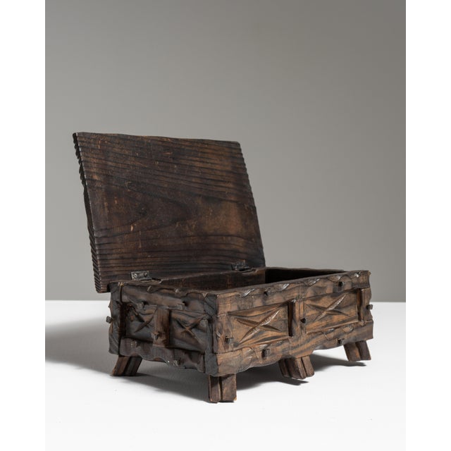 Early 20th Century Dark Brown Spanish Hand-Carved Wood Box For Sale - Image 13 of 15