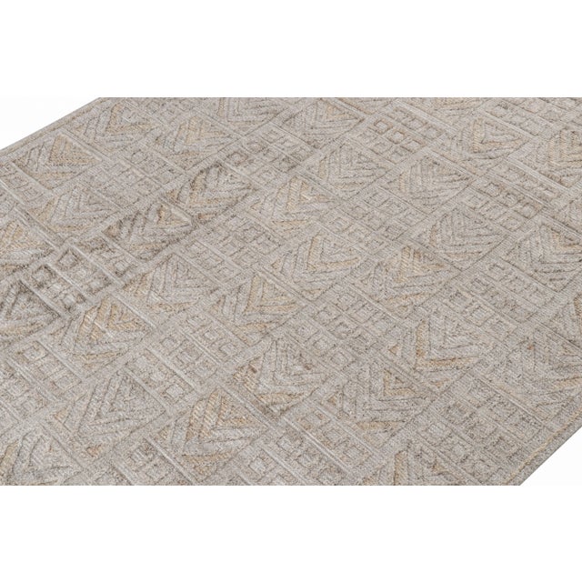 Looking for a custom size? For more information on customization capabilities, please reach out to custom@chairish.com....