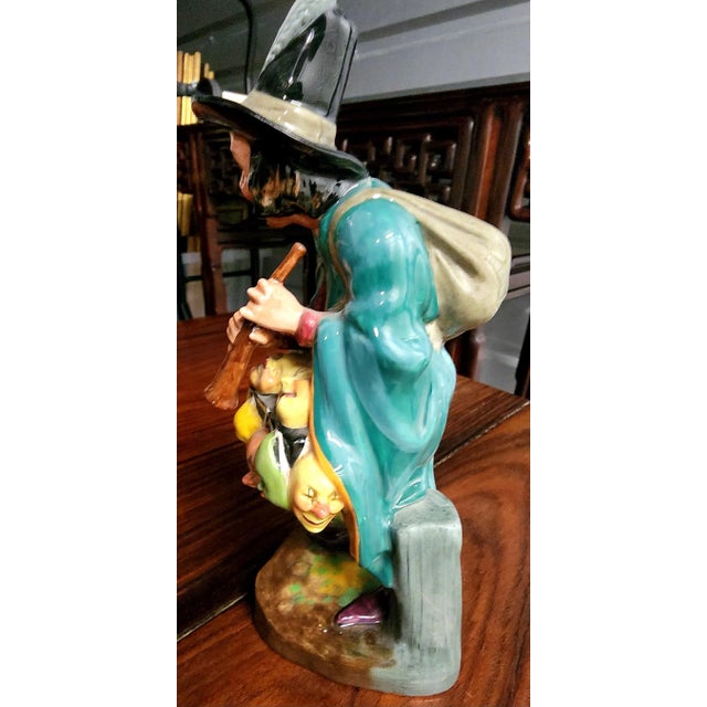 Royal Doulton English Vintage "The Mask Seller" Fine Porcelain Figurine For Sale In Los Angeles - Image 6 of 12