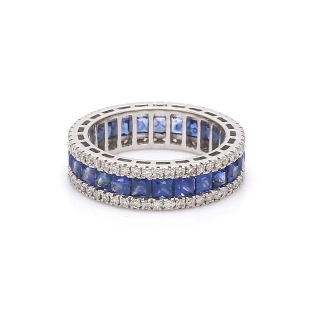 Natural 2.64 cts blue sapphire band ring 18k gold For Sale - Image 4 of 18